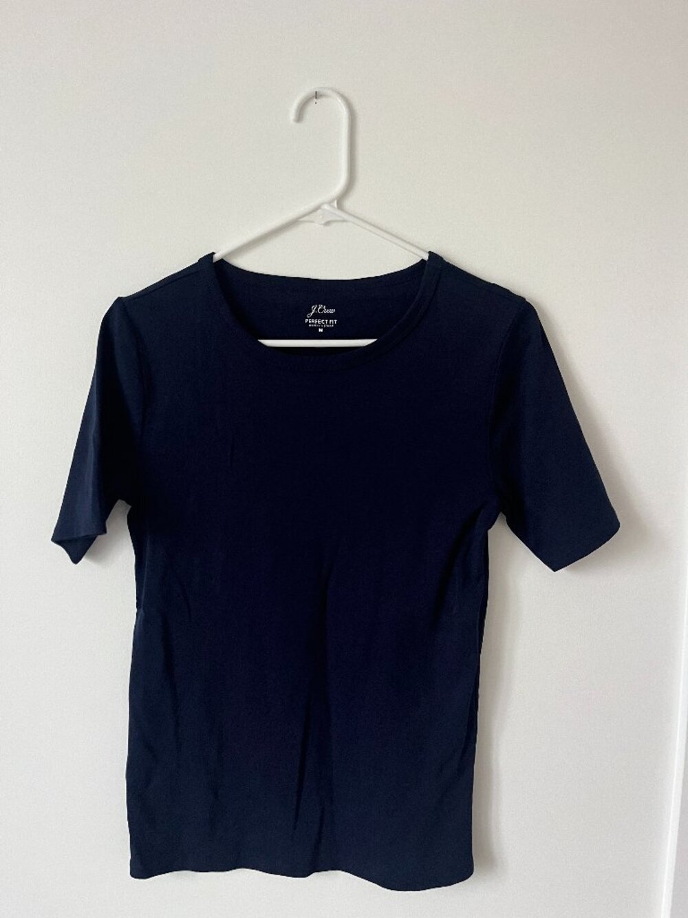 J. Crew Perfect Fit Navy Blue Short Sleeve Tee Size Medium